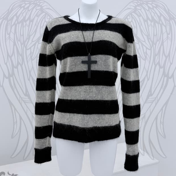 스트라이프 모헤어 니트