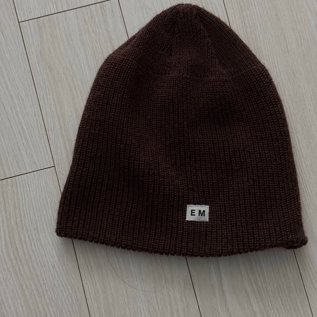 Ends and means 숏 와치 캡 초콜렛