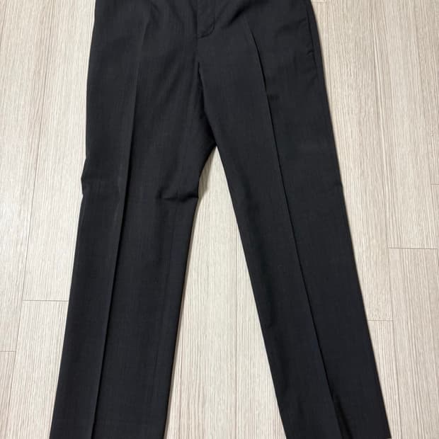 크리스반 아쉐 슬랙스