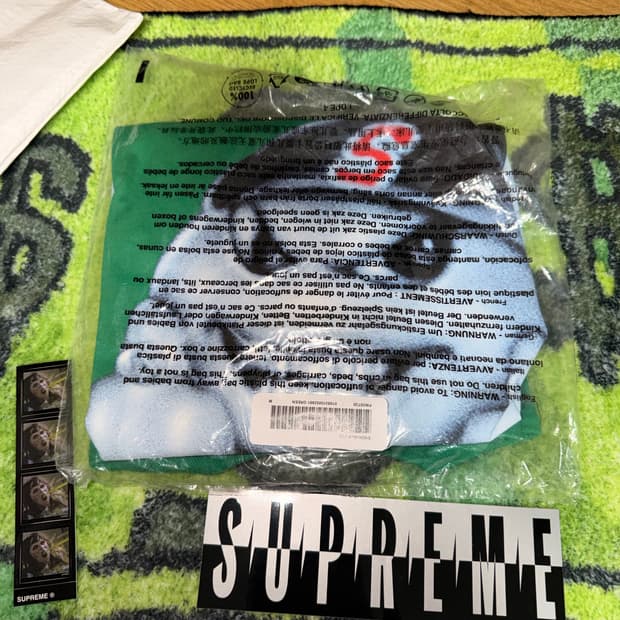 슈프림 스노우맨  snowman 