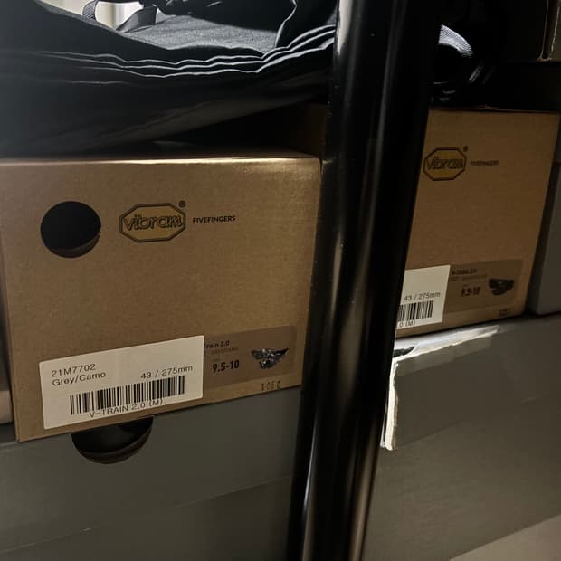 비브람 2.0 카모,블랙 세트 판매합니다 43