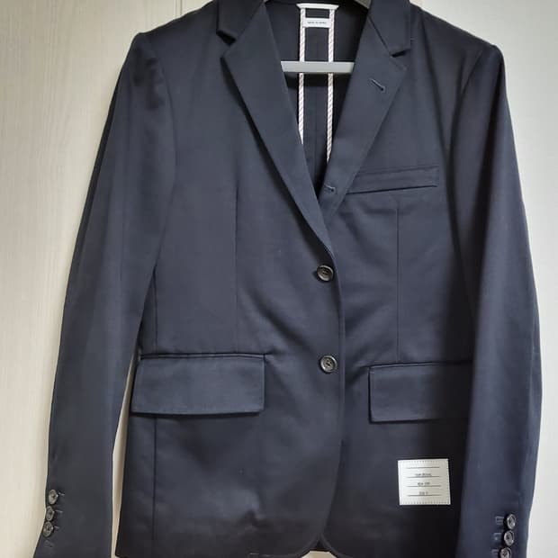 톰브라운 싱글 블레이저 자켓