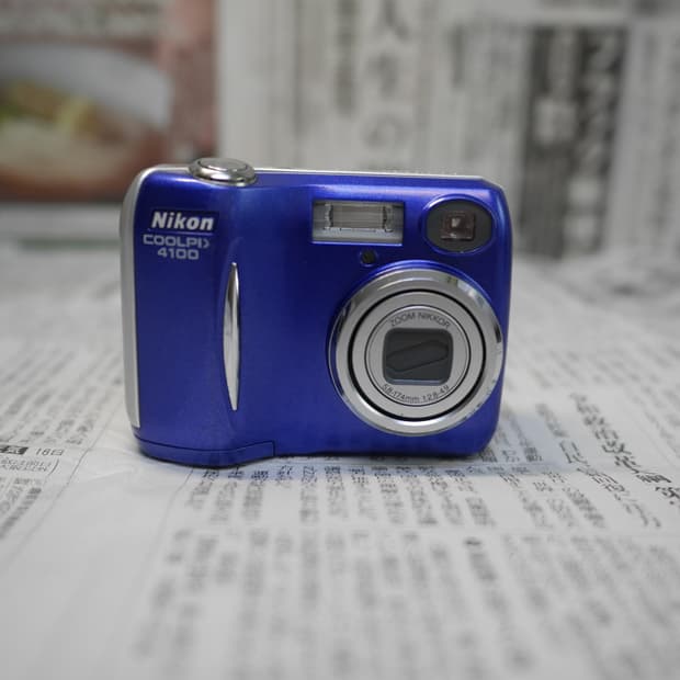 니콘 쿨픽스 4100