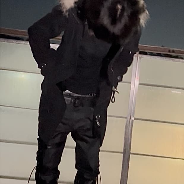 Vkei style fur long coat black