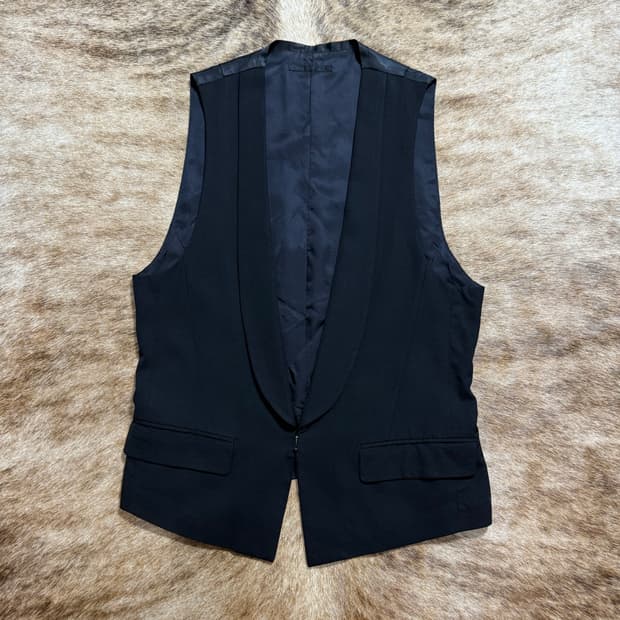 The viridi anne vest