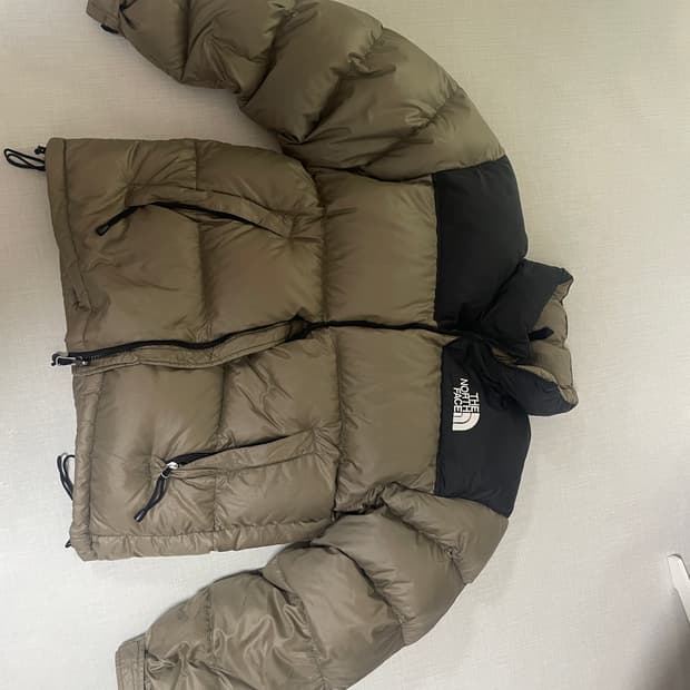 노스페이스 빈티지 센터로고 700눕시 라이트베이지