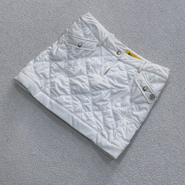 64 벤제프 여성 패딩 미니 스커트 0324E