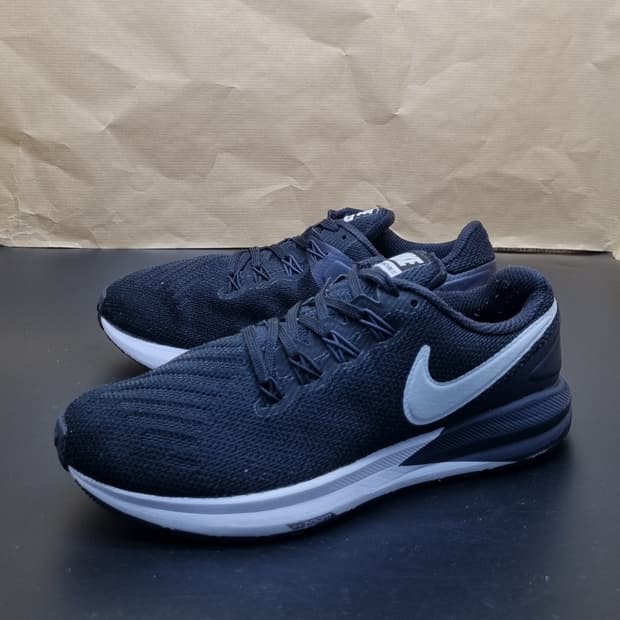 나이키 에어줌 스트럭처22 여성운동화230 