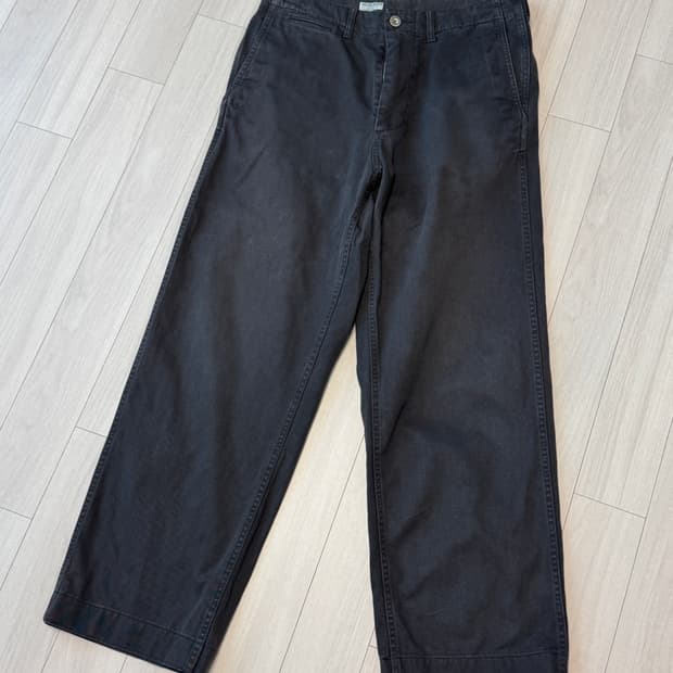 비헤비어 1942 유즈드 치노팬츠 - 블랙 2사이즈