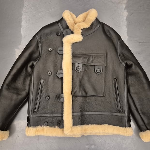 이스트로그 모터사이클 무스탕