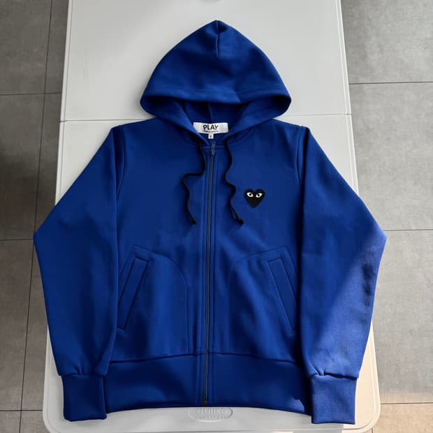 꼼데가르송 후드집업