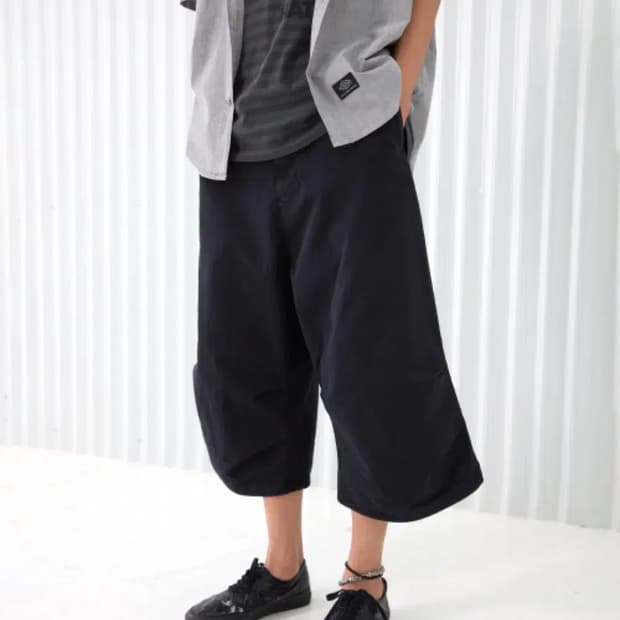 4) 해칭룸 디키즈 스노우 쇼츠 네이비