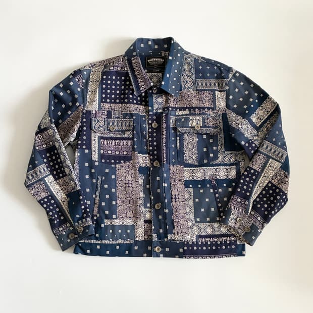 프리즘웍스 페이즐리 반다나 트러커 자켓