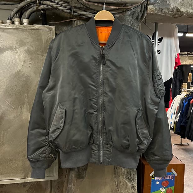 알파인더스트리 ma1 리버시블 항공점퍼 카키 XL #csz1993