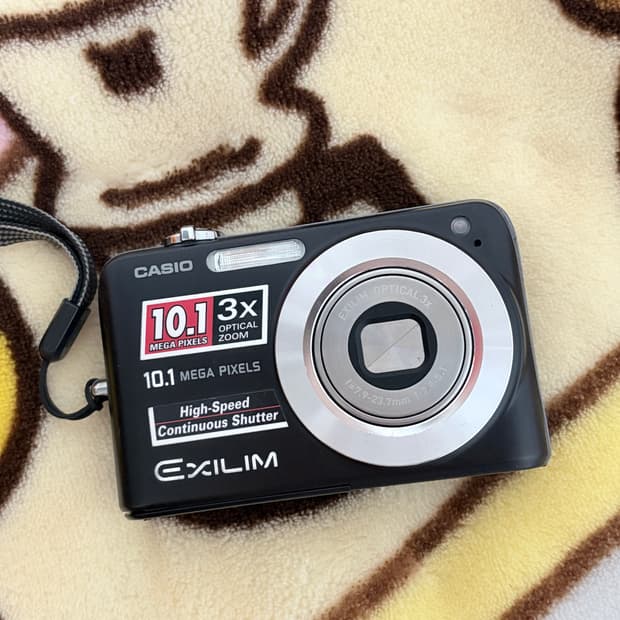 카시오  EXILIM EX-Z1050