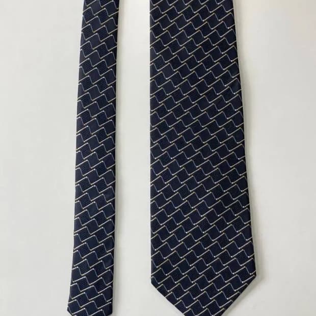 레노마 넥타이