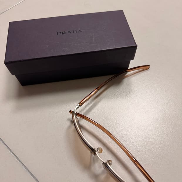 프라다 반무테 선글라스 여성용