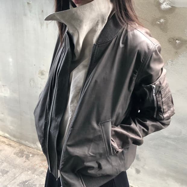 릭오웬스 07fw 램스킨 비대칭 하이넥 베스트