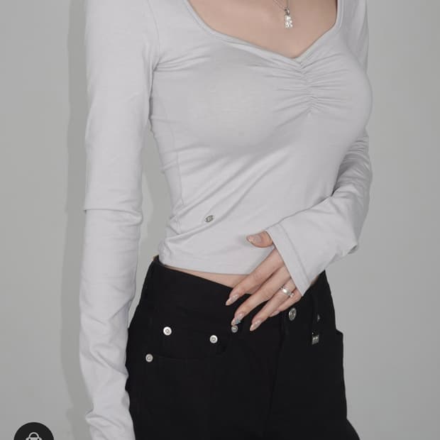 페일제이드 silket shirring T 블랙