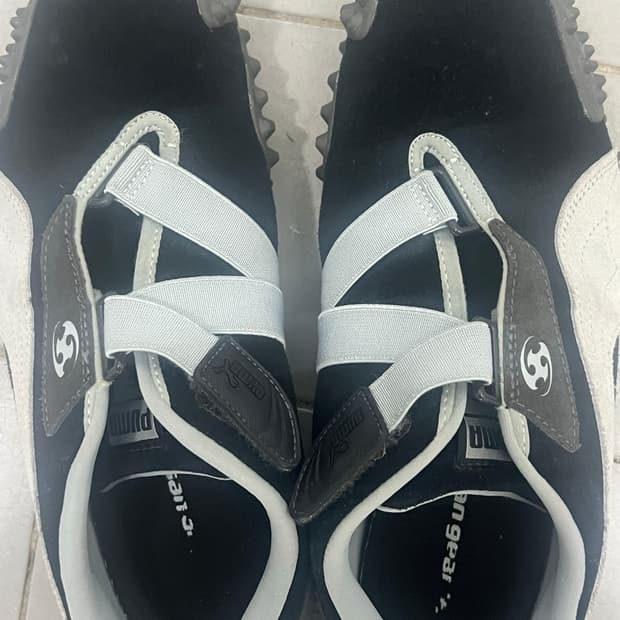 산산기어x푸마 다크그레이 신발 팝니다