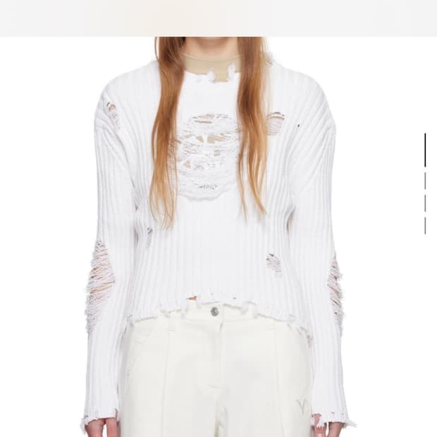 open yy heart damage knit white