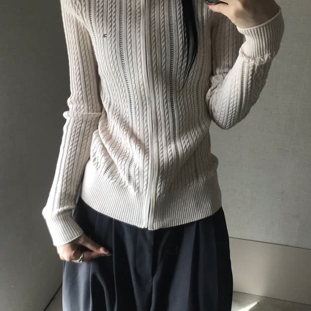 타미힐피거 아이보리 딱붙핏 니트집업
