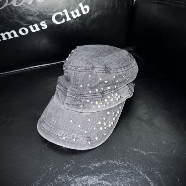 00s stud detail cap