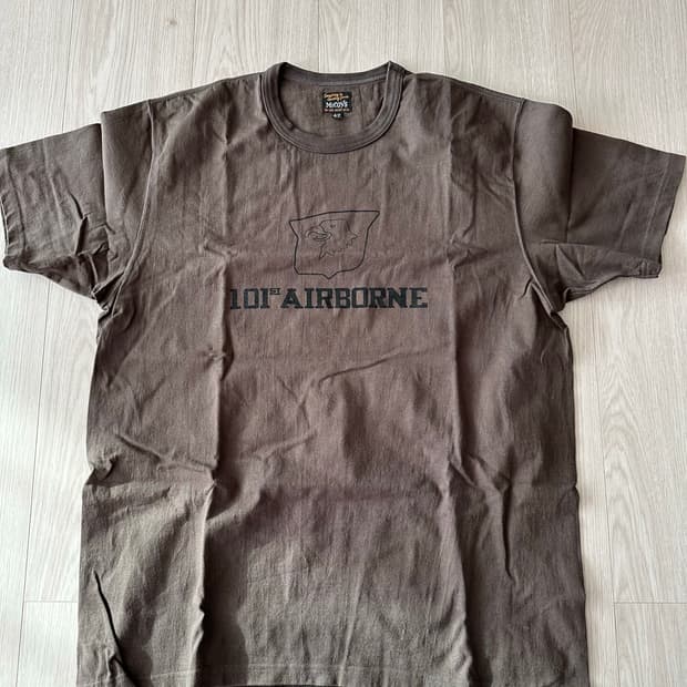 리얼맥코이 101 공수부대 반팔 티셔츠 42 새상품