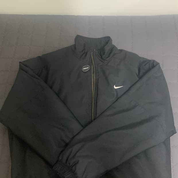 나이키 사틴봄버 블랙/블랙 라지