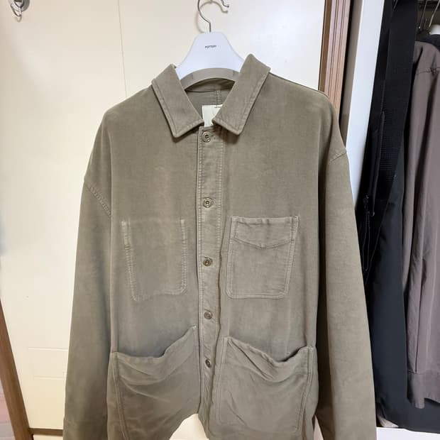 포터리 몰스킨 워크자켓 다크로밧 4 사이즈 판매합니다.