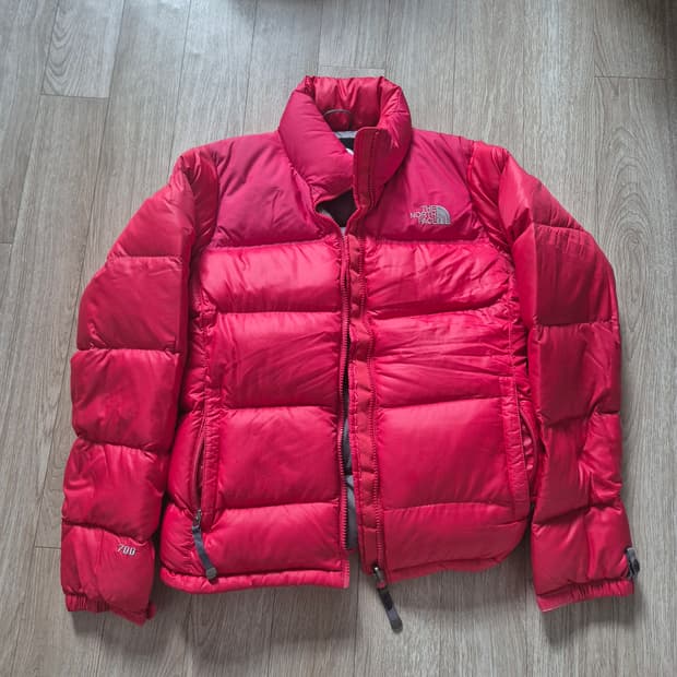 노스페이스 700 눕시 패딩 80사이즈