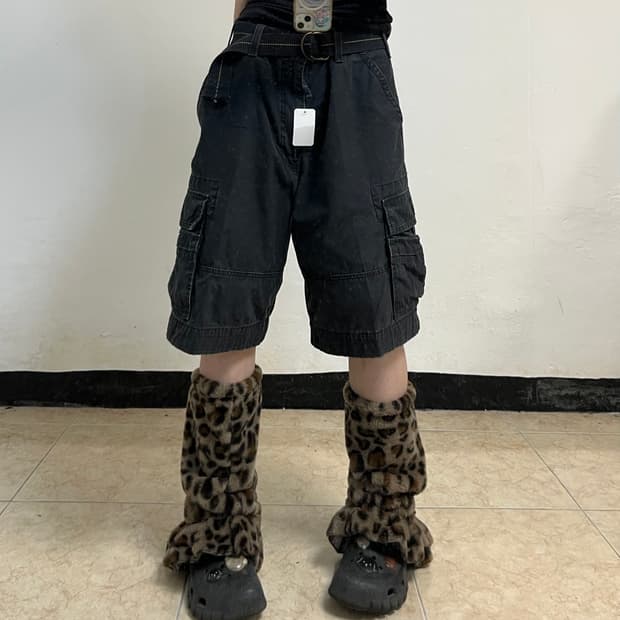  Levi’s Bermuda Pants
