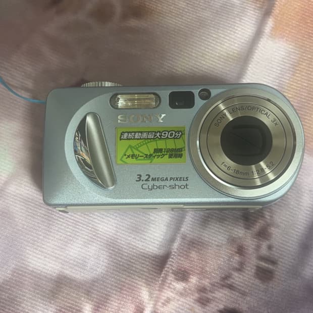 소니 사이버샷 dsc-p8 판매(작례o)