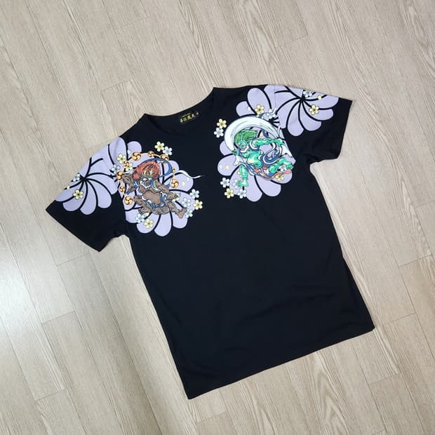 FUGUTAITEN 블랙 오리엔탈 프린트 티셔츠