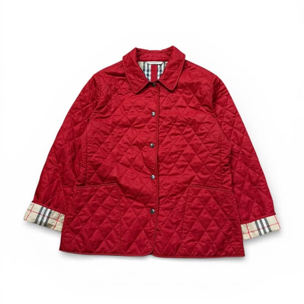 버버리 브릿 레드 다이아몬드 퀼팅 자켓