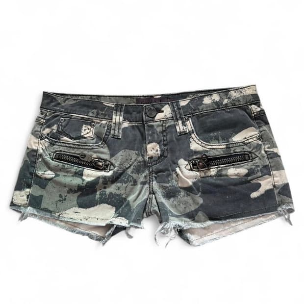 y2k camo shorts