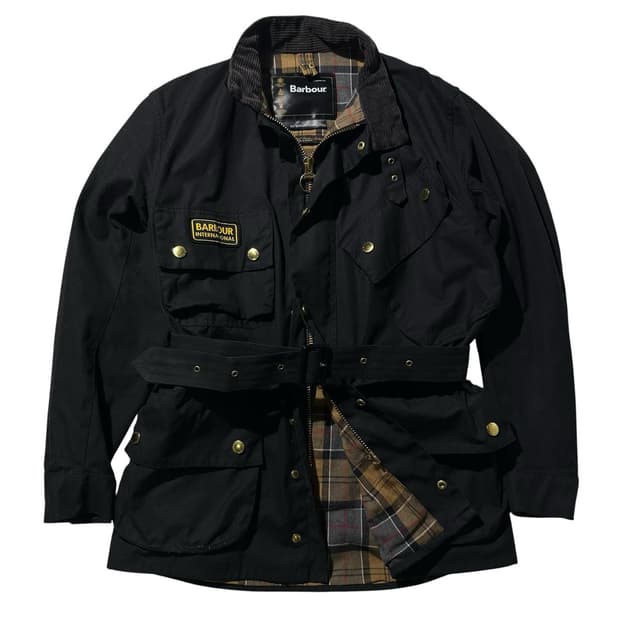 바버 인터내셔널 A7 왁스 자켓