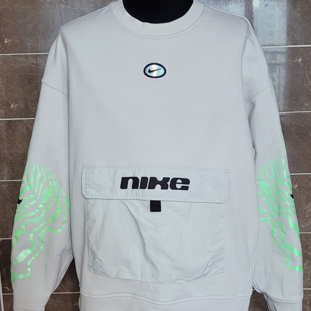 (남성100사이즈) 나이키 단종된 맨투맨(정품)