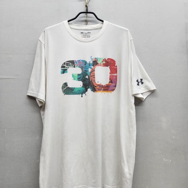 언더아머 스테판 커리 그래픽 반팔티 L(XL)
