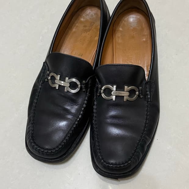 페라가모 간치니 로퍼 10.5 (285)