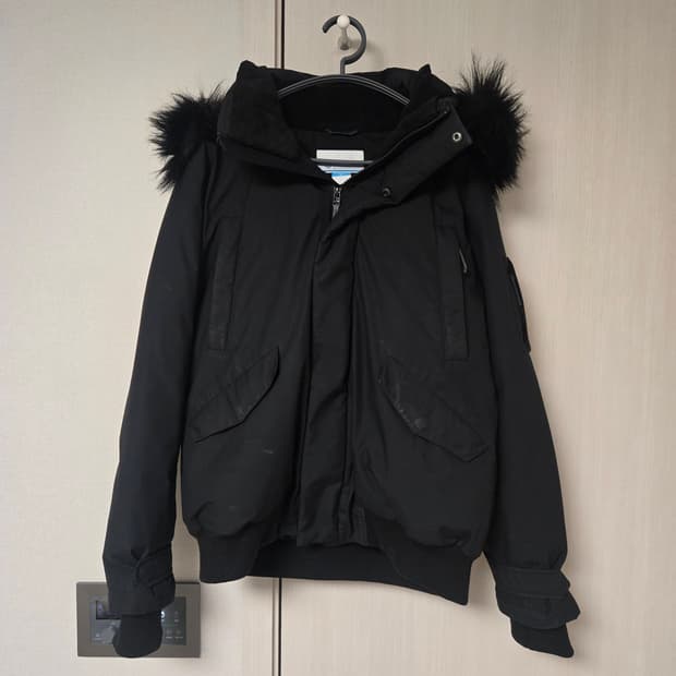 콜롬비아 컬럼비아 블랙검정숏패딩 퍼패딩 남성라지L