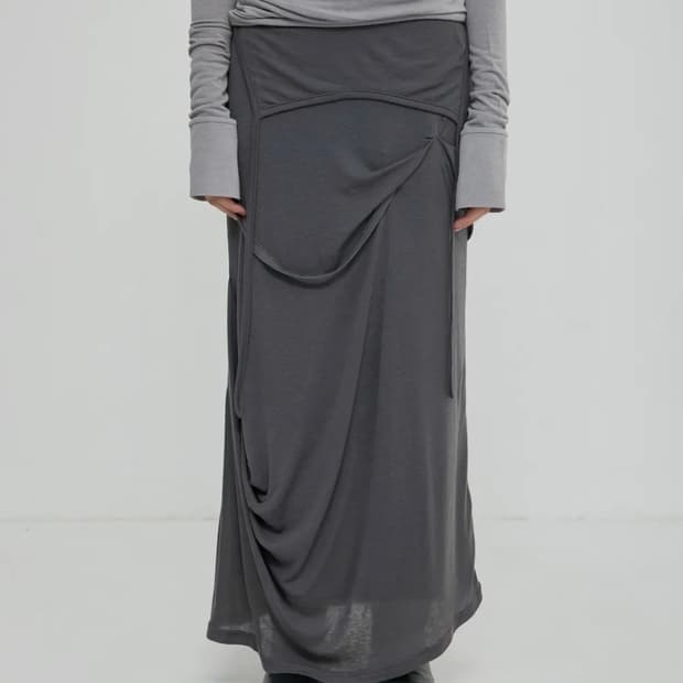 플레어업 드레이프 롱 스커트 다크그레이