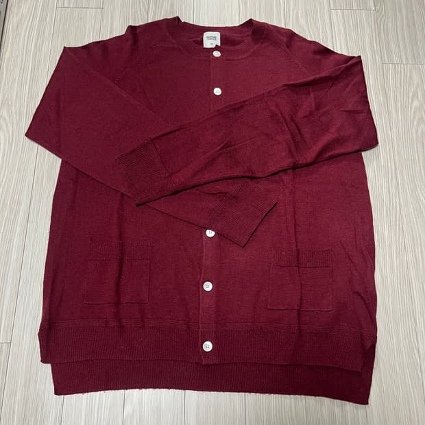 어나더오피스 가디건 버건디 컬러 105 사이즈 