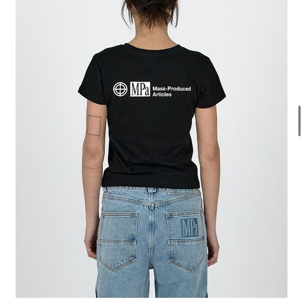 플라스틱프로덕트 우먼 반팔 L 새상품