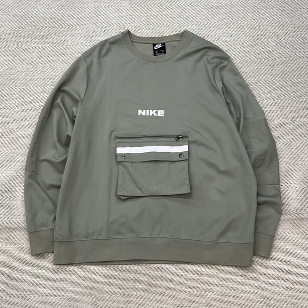 나이키 빅포켓 롱슬리브 r2471