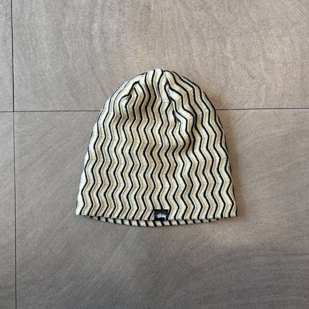 스투시 스컬캡 크링클 스티치 클라우드 비니 