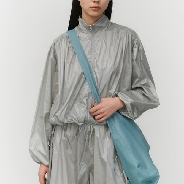 아모멘토 볼륨 크롭 블루종 셋업 amomento volume crop b