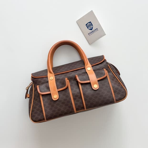 셀린느 마카담 포켓 토트백