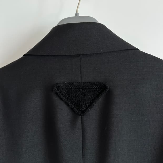 프라다 라프시몬스 23ss 더블브레스티드 블레이져