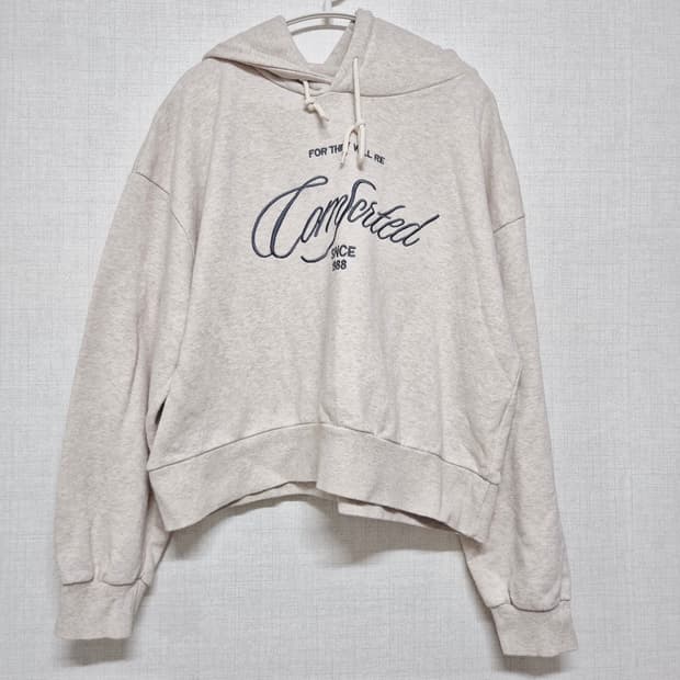 아이보리 크롭 후드티